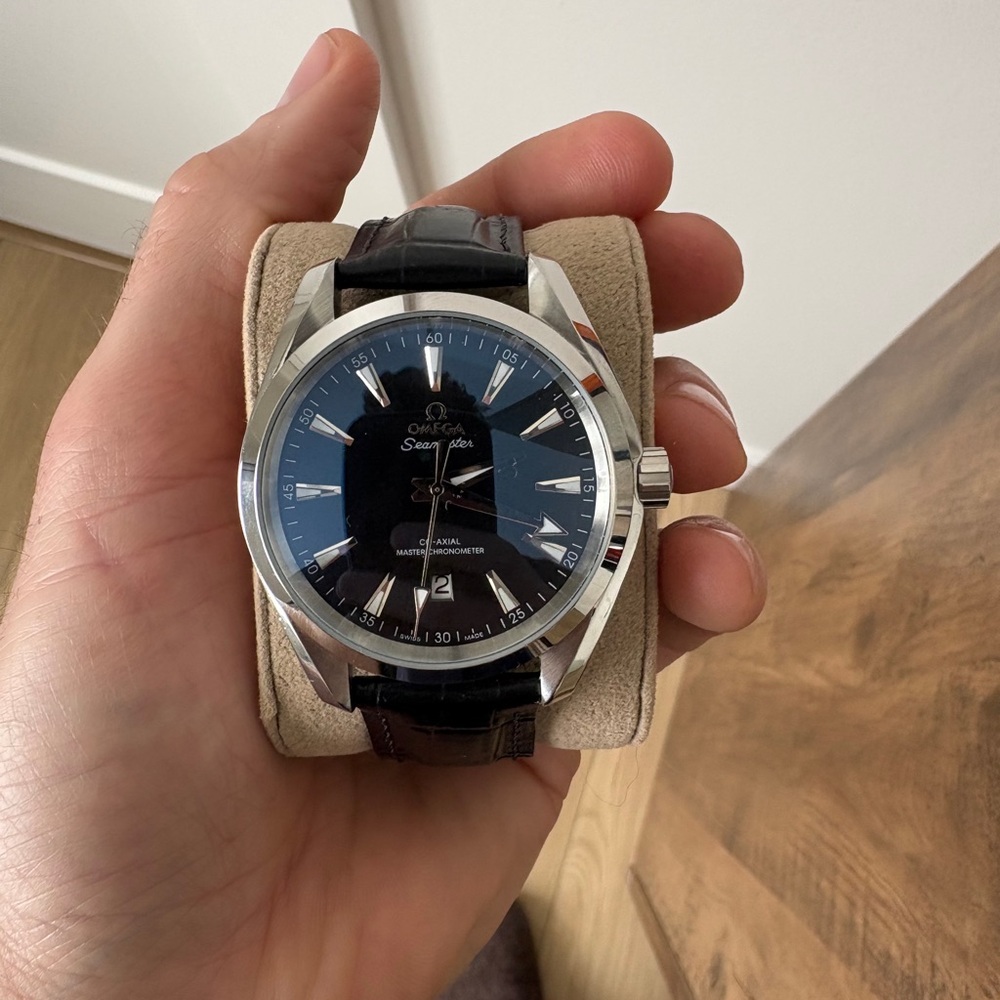 Omega Seamaster Men's Watch - Blue Dial, Brown Strap, Silver Case